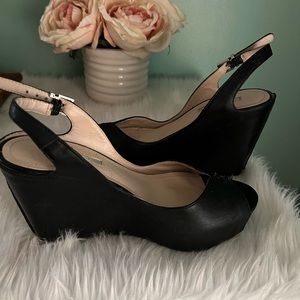 BCBG generation wedges sandals